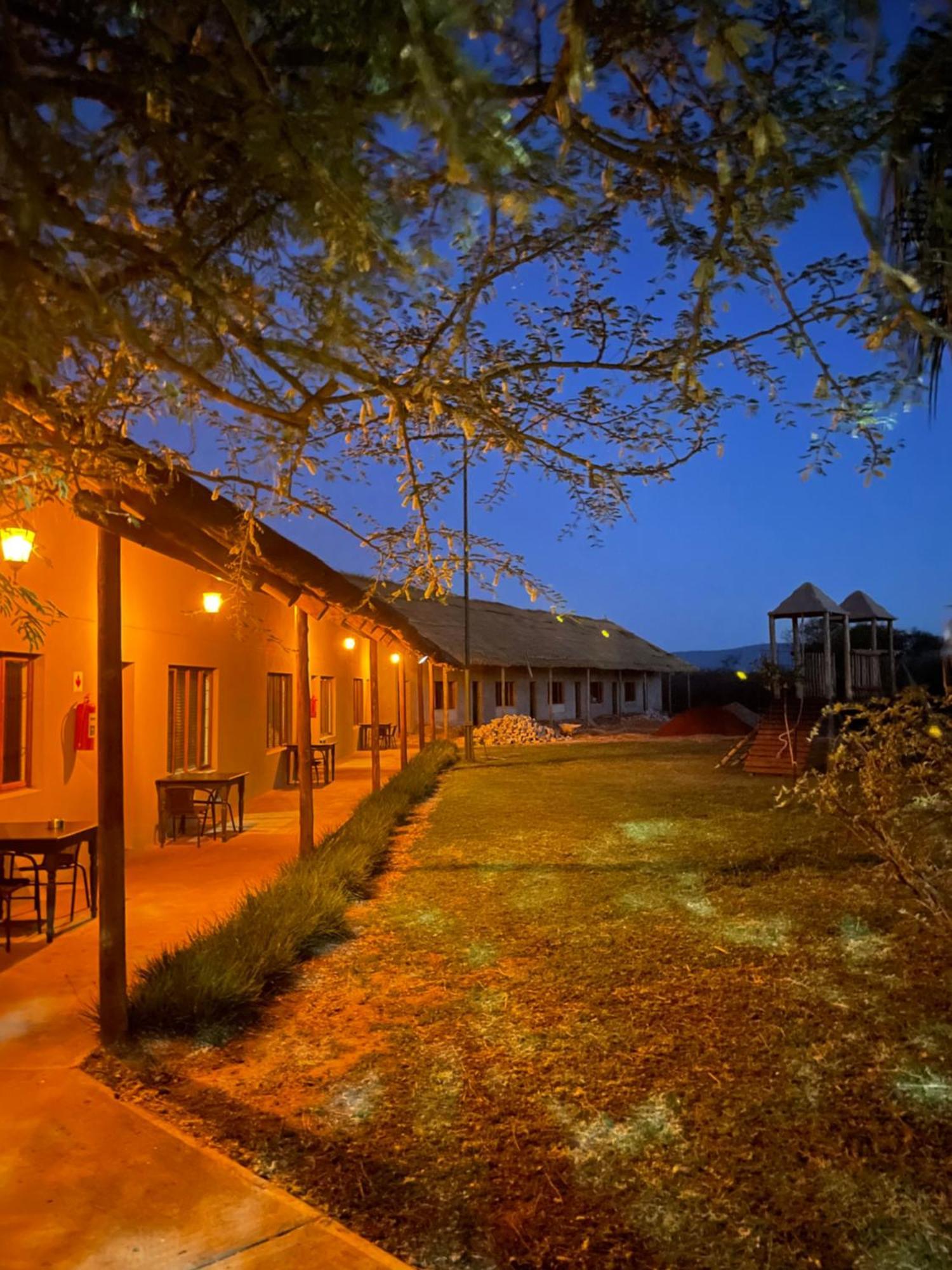 Iphofolo Lodge & Tented Camp Vivo المظهر الخارجي الصورة